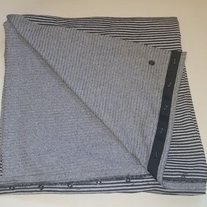 Lululemon Vinyasa Scarf
Cotton